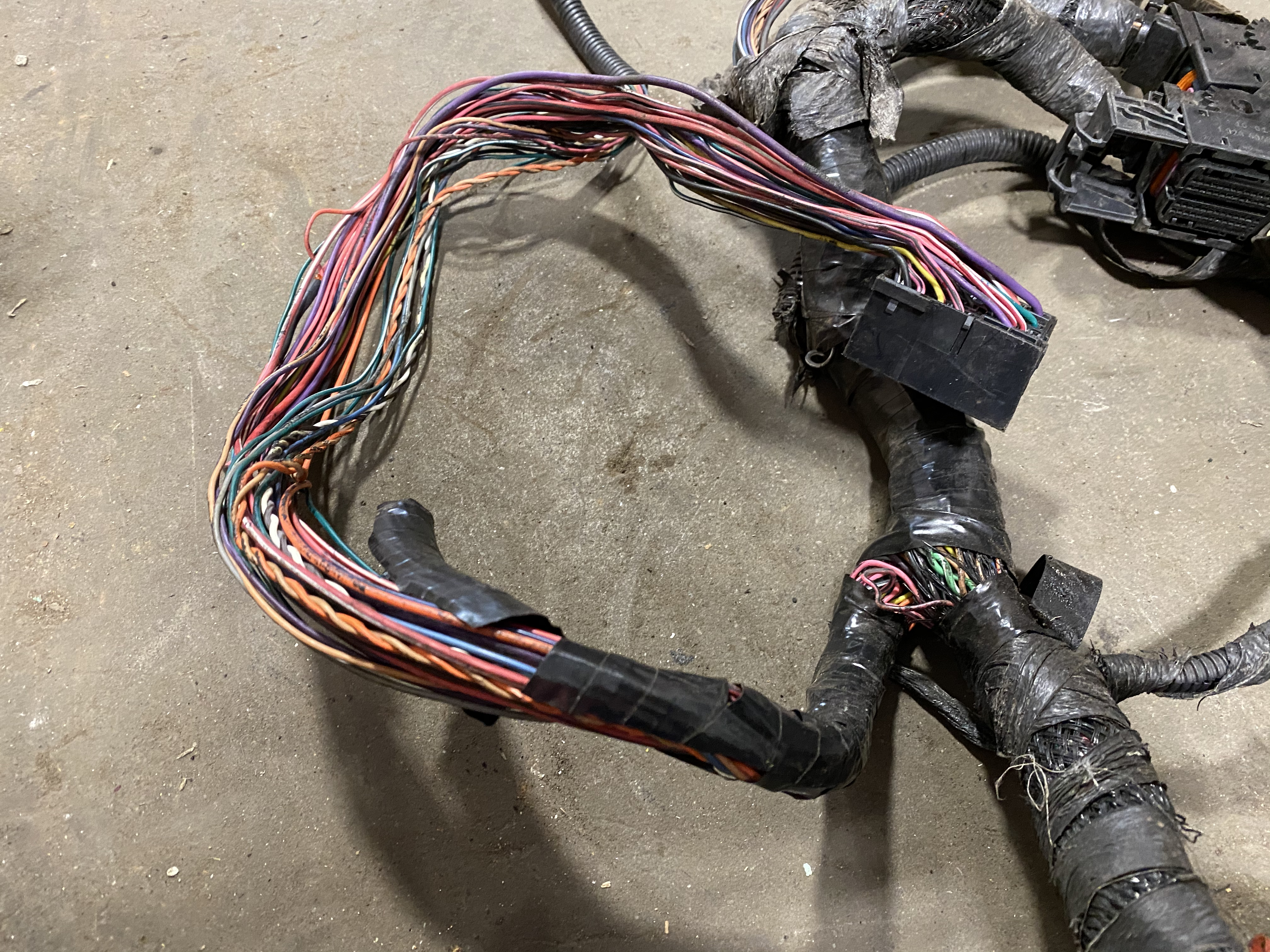 Car Harness Wires (48-52% ICW)
